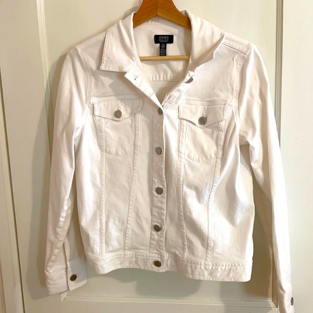 Like new white denim jacket